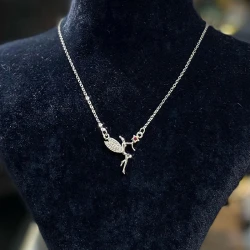 Zirkon Taşlı Kolye